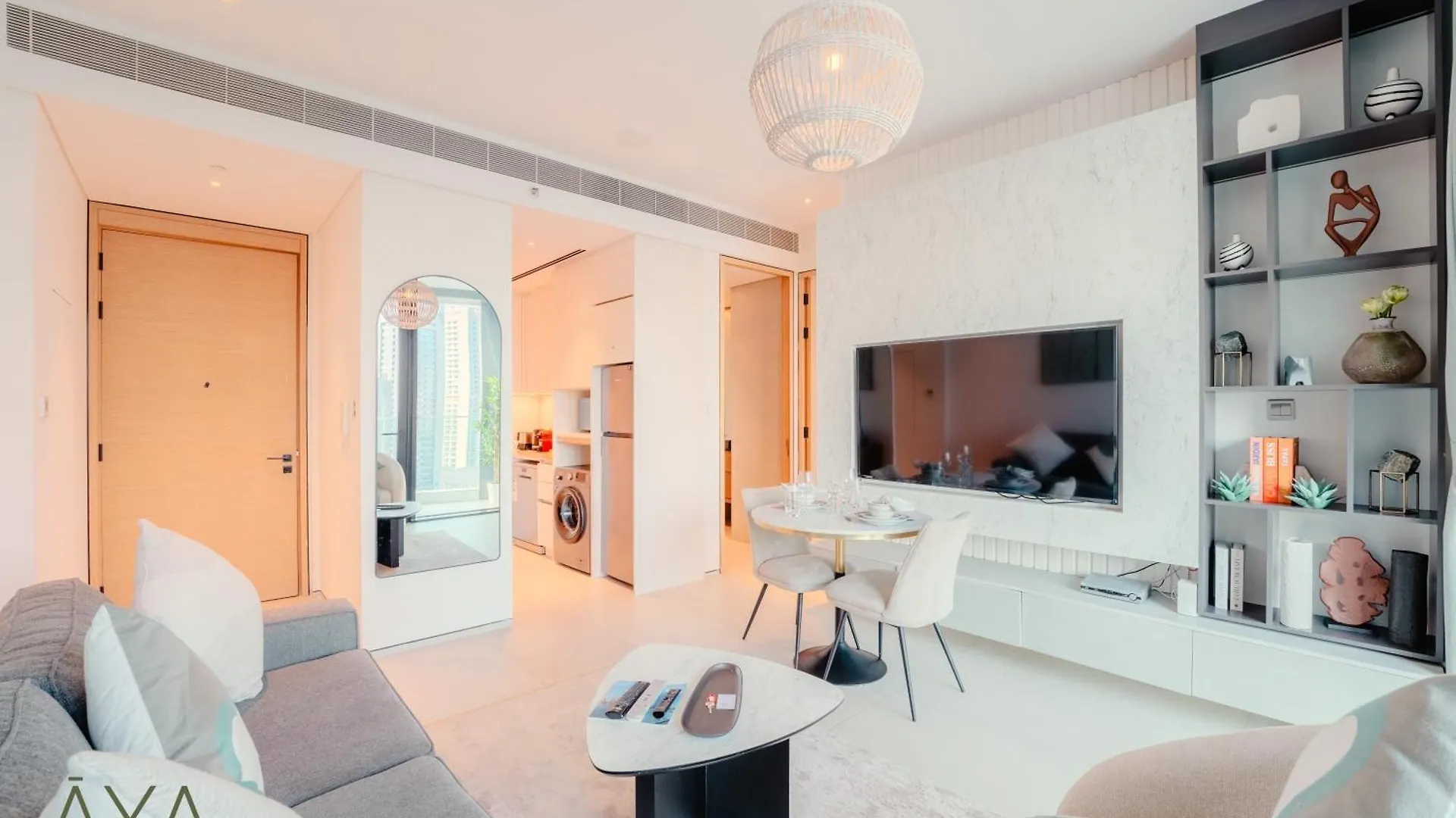 Luxury Beachfront 1Br Jumeirah Gate Tower 1 By Aya Boutique Dubaj Apartmán
